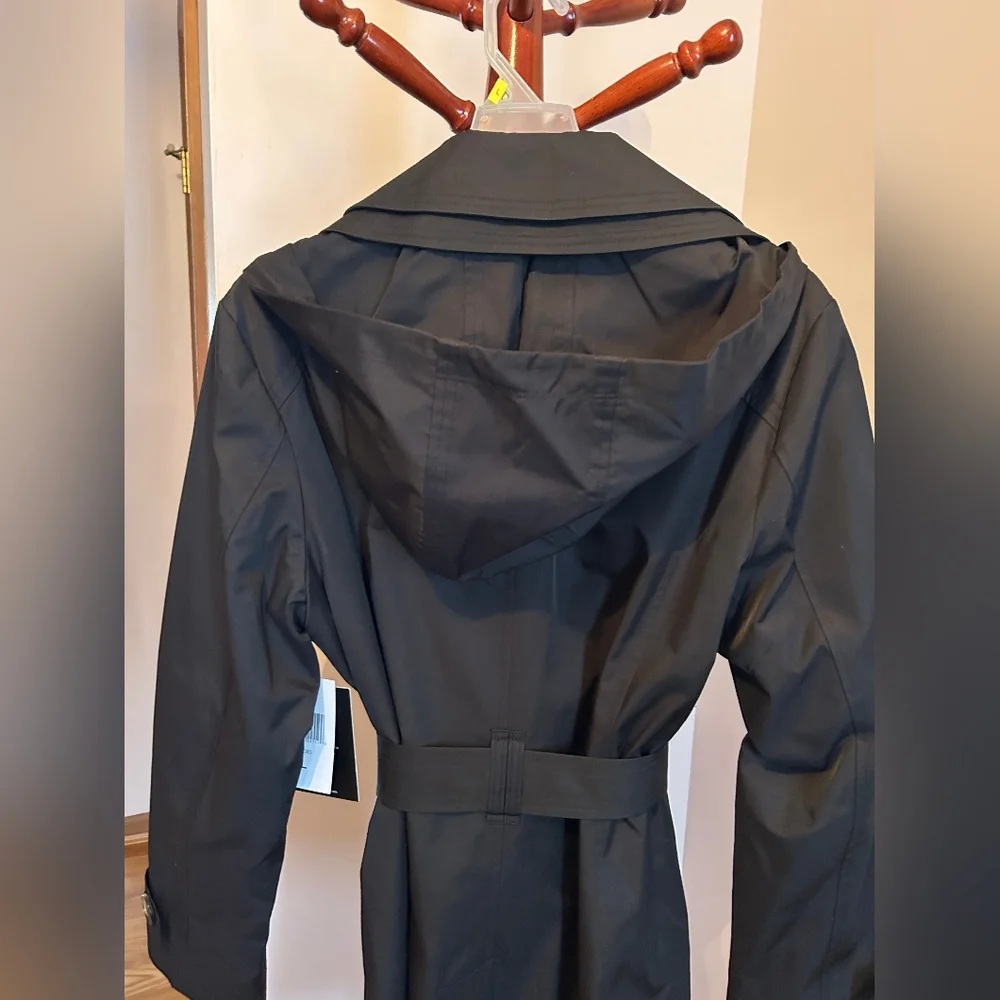 London Fog Women's Elegant Black Trench Coat-NWT - Picture 2 of 4